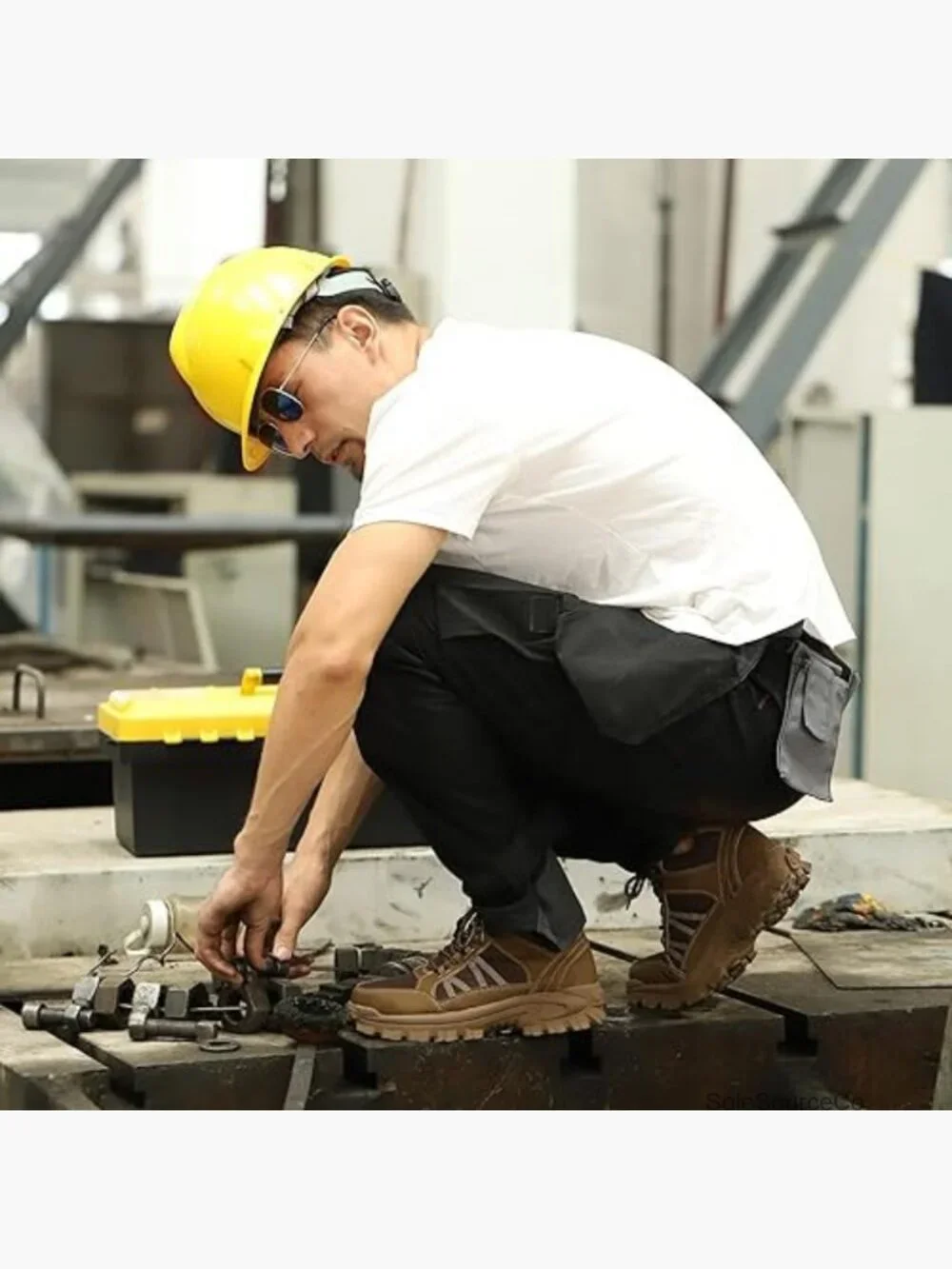 Steel Toe Work Boots - Men's Safety Shoes Non-Slip Puncture Resistant